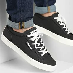 Grosses soldes 🥰 Baskets Stefania Vulcan 896970 Black de Ellesse 🥰