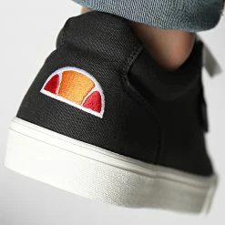 Grosses soldes 🥰 Baskets Stefania Vulcan 896970 Black de Ellesse 🥰 -Ellesse Soldes ellesse 313088 896970 60 8 20220407T155512 04