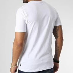 Vente flash ✔️ Tee 👚 Shirt Terracina SHQ16832 Blanc de Ellesse 🔥 -Ellesse Soldes ellesse 346942 SHQ16832 WHITE 20221109T160744 04